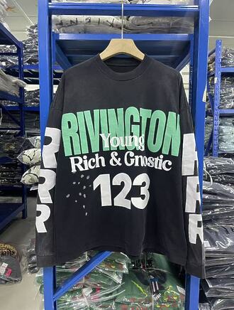 Свитшот RRR 123 Rivington темно-серый с напечатанным принтом