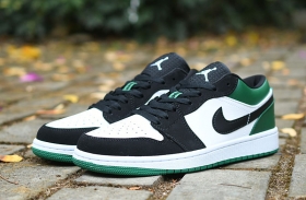 Кроссовки белые с зеленым Air Jordan Low кожа