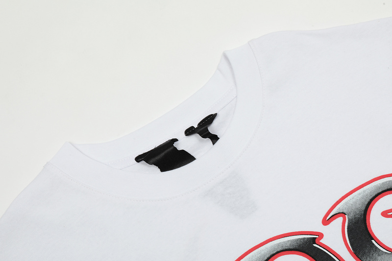 Стильная хлопковая футболка от бренда VLONE белого-цвета