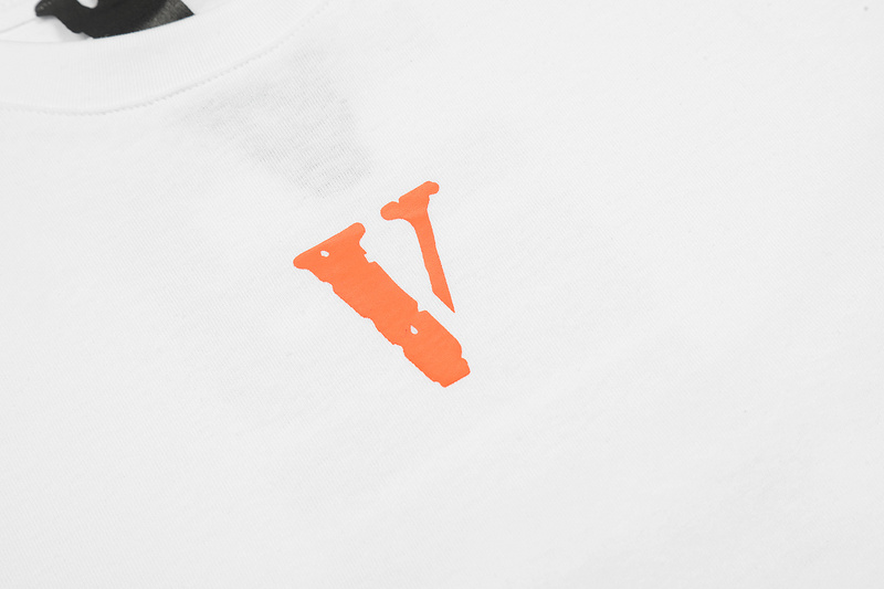 Базовая белая из 100% хлопка футболка с лого VLONE