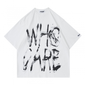 Широкая белая футболка с крупкой надписью на груди от Made Extreme