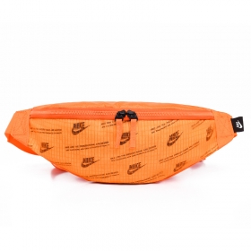 Оранжевая Nike сумка-бананка с сетчатым карманом внутри