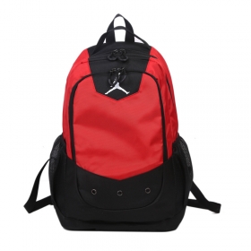 Универсальный красный рюкзак Jordan для повседневной носки и спорта
