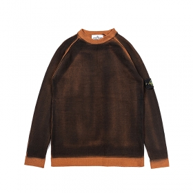 Свитер с контрастным градиентом Stone Island чёрно-коричневый свитер