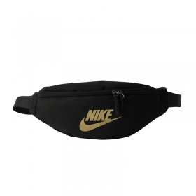 Базовая с золотым логотипом бананка Nike черного цвета