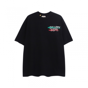 Полностью черная футболка GALLERY DEPT с перечеркнутым лого