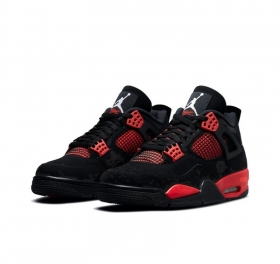 Черные кроссовки с красными вставками Air Jordan 4