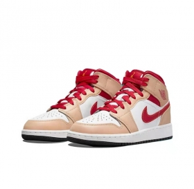 Нежно-розовые кроссовки с красным Air Jordan High