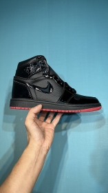 Черные кроссовки с лаковыми накладками Air Jordan High
