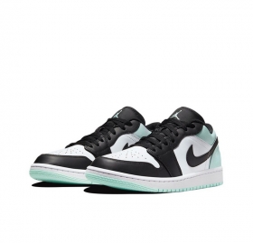 Черные с белыми и зелеными вставками кроссовки Air Jordan Low