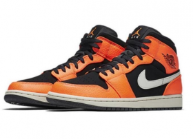 Оранжевые с черным кроссовки Air Jordan Mid кожа и замш