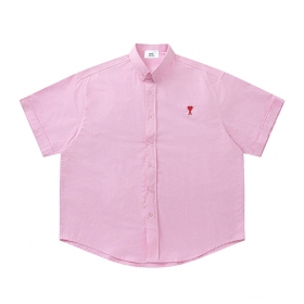 Свободного кроя розовая рубашка AMI на пуговицах с короткими рукавами