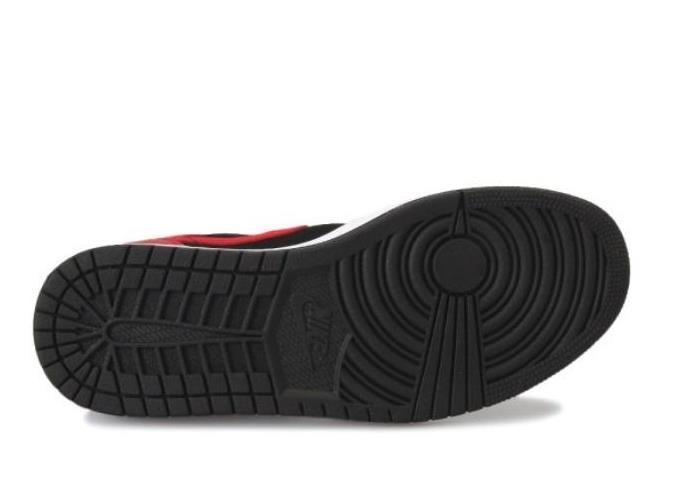 Красные с черным кроссовки Air Jordan Mid кожа и замша