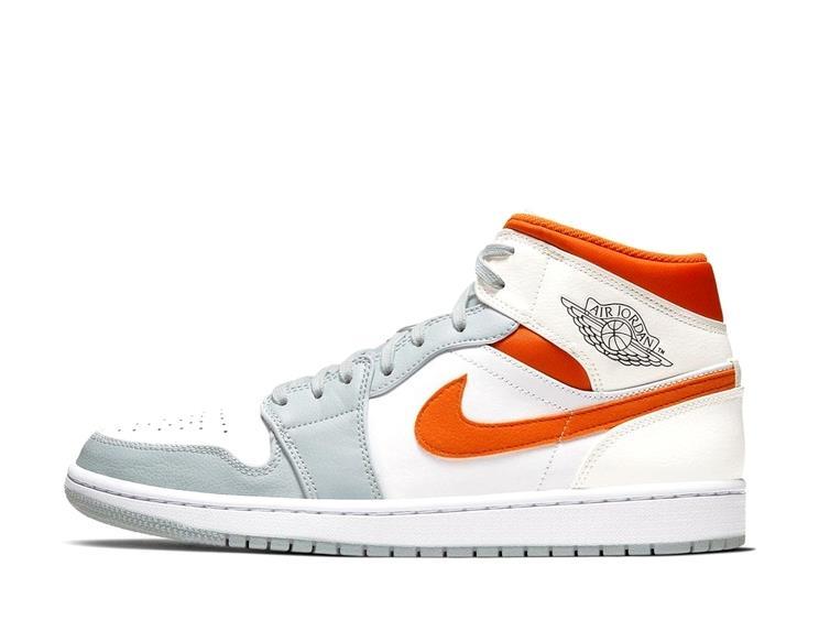 Белые с серым и оранжевым кроссовки Air Jordan Mid кожа