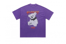 Фиолетовая футболка с большим принтом "мишка gloomy berr"