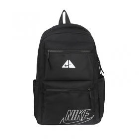 Практичный чёрного-цвета рюкзак Nike с широкими плечевыми лямками