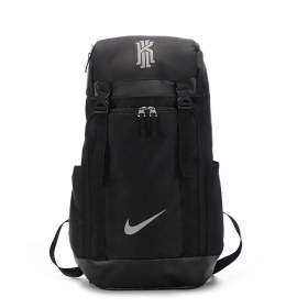Стильный и вместительный рюкзак-мешок Nike чёрного цвета с серым лого
