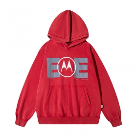 Красное худи Made Extreme с буквами "Е и М" на груди и лого на спине