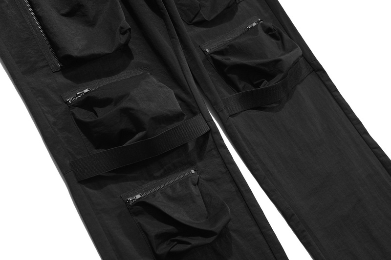 Чёрные штаны Made Extreme с накладными карманами спереди