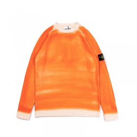 Вязаный Stone Island оранжевый с градиентом свитер на каждый день