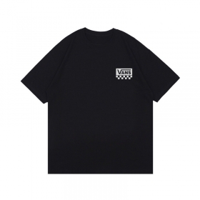 Стильная чёрная с фирменным лого Vans свободного кроя футболка