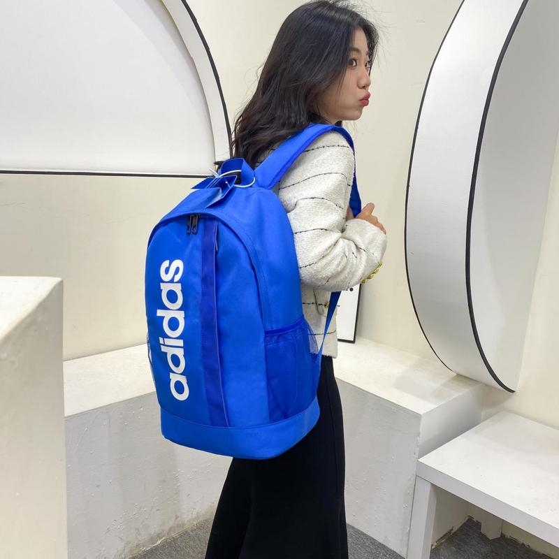 Вместительный синий рюкзак с широкими лямками и логотипом Adidas