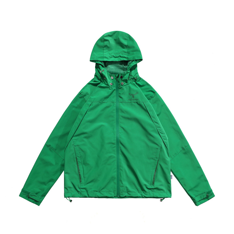 Зелёная куртка Made Extreme