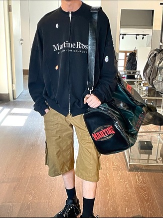 Martine Rose свитшот базовый в черном цвете на молнии