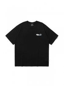 Чёрная оверсайз футболка с лого бренда на груди SSB