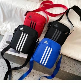 Стильные в 4-ёх цветах сумки с полосками и лого Adidas через плечо