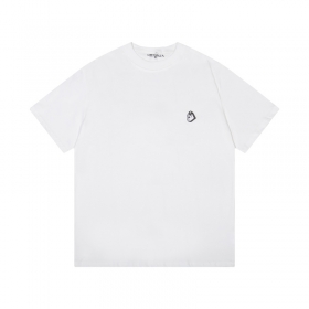 Комфортная в белом цвете от бренда Carhartt футболка