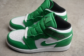 Высокие кроссовки Nike легендарной модели Air Jordan 1 в зелёном цвете