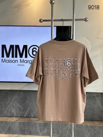 Maison Margiela футболка в бежевом цвете с принтом цифр