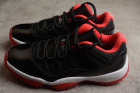 Низкие мужские кроссовки чёрно-красного цвета Air Jordan XI Retro