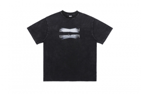 Оверсайз футболка черного цвета с надписью "illusory unreal"
