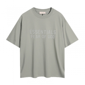 Серая модная футболка Essentials FOG с фактурным лого
