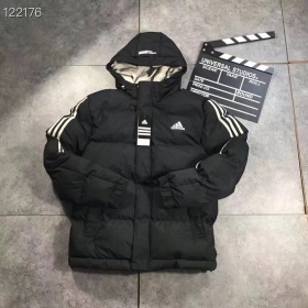 Куртка черная Adidas с лампасами на рукавах и воротником стойка