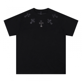 Базовая чёрная футболка CHROME HEARTS с вышитыми крестами на горловине