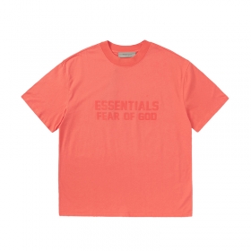 Повседневная коралловая футболка Essentials FOG с логотипом по центру