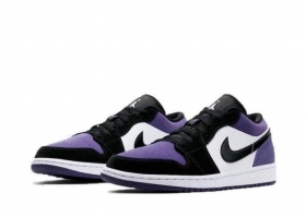 Фиолетовые с черным кроссовки Air Jordan Low замш