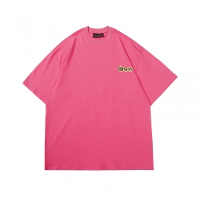 Стильная DREW HOUSE розовая футболка с ярким принтом