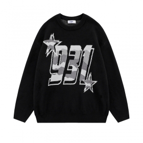 Базовый черный свитер THINKER с принтом "931" на каждый день