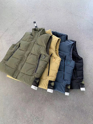 Хлопковые теплые Stone Island жилеты для любого образа