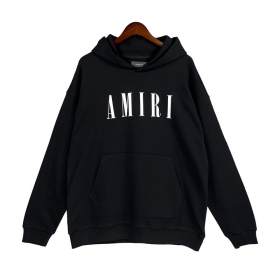 Повседневное черное худи от бренда Amiri с белым буквенным лого