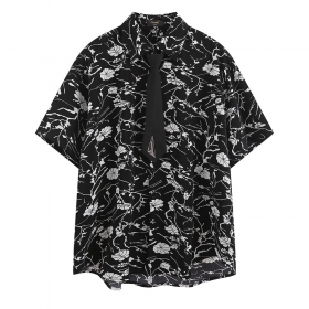 Черная рубашка от бренда YUXING с цветочным принтом и галстуком