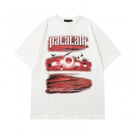 Белая футболка PATTA TALK с ярким принтом красного цвета