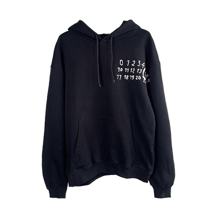 Maison Margiela худи в черном цвете с фирменным принтом