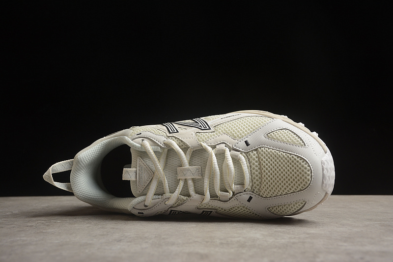 Белые повседневные кроссовки New Balance ML610TBA в стиле ретро