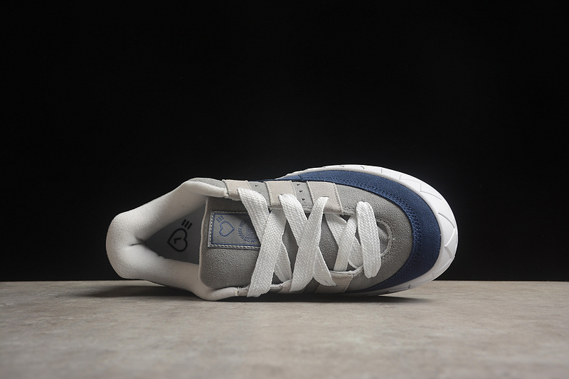 Серые с синей окантовкой Adidas Adimatic HM кроссы спортивные