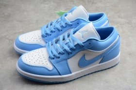 Кроссовки Nike Air Jordan 1 Low из кожи белого и голубого цветов